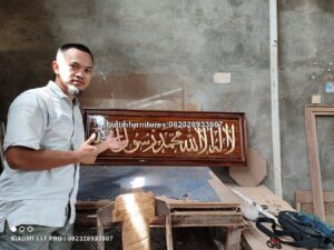 kaligrafi hias pajangan ukiran minimalis kayu jati