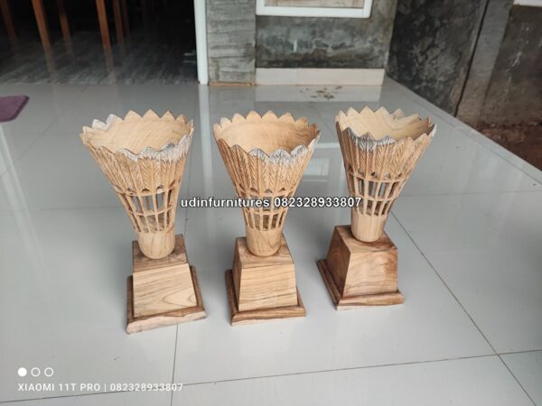 IMG 20230328 113814 - Piala Badmintoon Turnamen Replika Terlaris Kayu Jati Mentahan