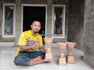 Piala Badmintoon Turnamen Replika Terlaris Kayu Jati Mentahan