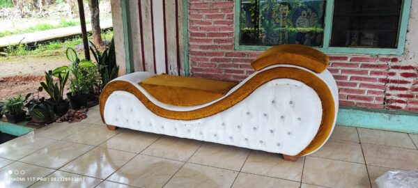 0e0380e4 63cf 408d 8c88 ae88c65849ad - Kursi Sofa Tantra Kamasutra Kombinasi 2 Warna Terbaru Custom Full Kayu Jati