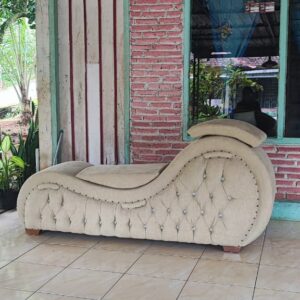 2e4209e9 6881 4613 b27c 56fb0f8f3b83 300x300 - Kursi Sofa Tantra Kamasutra Sofa Santai Warna Custom Full Kayu Jati