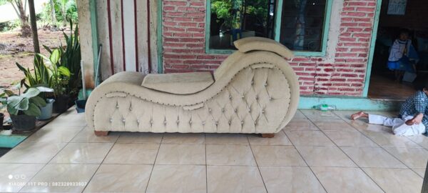 7c238614 71f5 4d78 b78b d6cb14203cac - Kursi Sofa Tantra Kamasutra Sofa Santai Warna Custom Full Kayu Jati