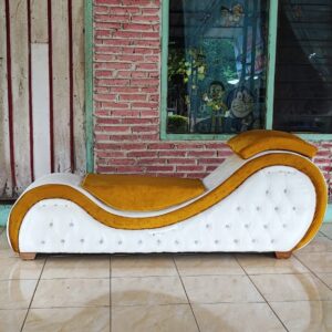 d8985053 6677 4f77 9d8a be372576f5db 300x300 - Kursi Sofa Tantra Kamasutra Kombinasi 2 Warna Terbaru Custom Full Kayu Jati