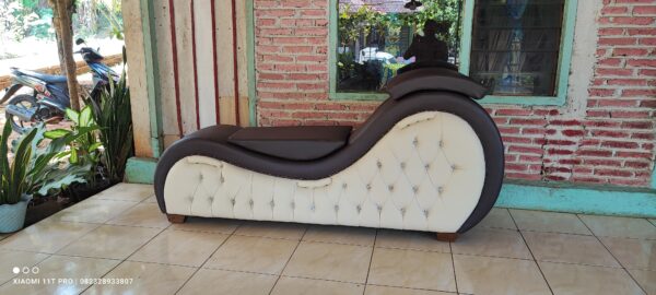 IMG 20240622 095531 scaled - Kursi Sofa Tantra Kamasutra Custom 2 Warna Rangka Full Kayu Jati