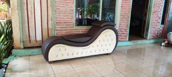 IMG 20240622 095537 scaled - Kursi Sofa Tantra Kamasutra Custom 2 Warna Rangka Full Kayu Jati