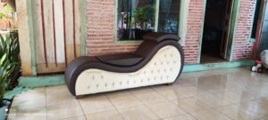 Kursi Sofa Tantra Kamasutra Custom 2 Warna Rangka Full Kayu Jati