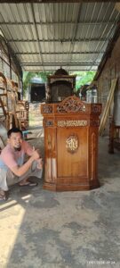 Podium Mimbar Minimalis Ukiran Full Kayu Jati Furniture Jepara