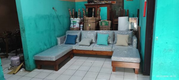 91e9c347 3387 4829 8227 fe2f3b0eed2e - Kursi Sofa Tamu Sudut Minimalis Scandinavian Jok Full Kayu Jati