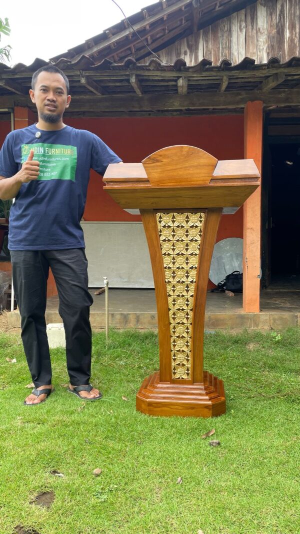 9fbd656d 32c8 47d8 93a7 3c5767b25b9b - Podium Mimbar Musholla Ukiran Minimalis Terlaris Full Kayu Jati