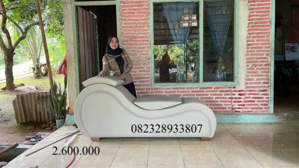 0321a482 c4f5 4b46 abba 1df17d21cc58 - Kursi Sofa Tantra Kamasutra Polos Warna Custom Kayu Jati