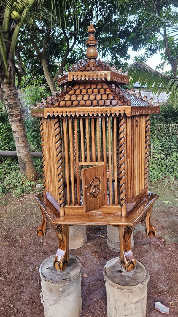 23d8688c 9732 4ed8 ab6c 7dc66f716862 - Sangkar Ayam Bekisar Ayam Hias Custom Full Kayu Jati