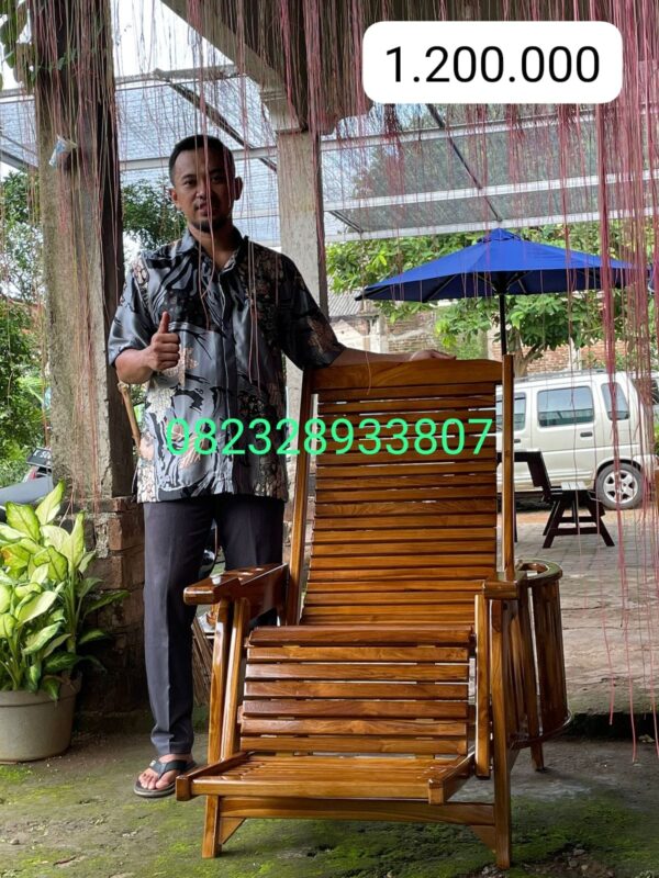 28f5dc50 7d7e 436a bf80 4a6164edaa16 - Kursi Malas Kursi Orang Tua Minimalis Kayu Jati