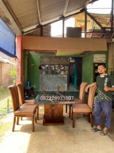 Meja Makan Portoro gold Kombinasi Kursi Salur Ukiran Mewah Full Kayu Jati