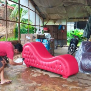 a44e2316 c211 4ce1 ae54 00c83f06966a 300x300 - Kursi Tantra Chair kursi sofa Kamasutra Kursi Cinta Kayu Jati