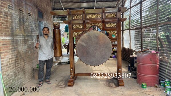 bb91148c 42a8 45b7 8f02 0f2781e0db33 1 - Bedug Masjid Kentongan Full Kayu Jati Ukiran Minimalis