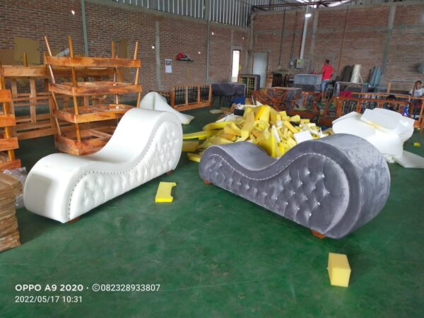 d21bc48d 449b 4e72 95a1 6831cf0794fd 2 - Sofa Kamasutra Kursi Tantra Kursi Pengantin Kayu Jati