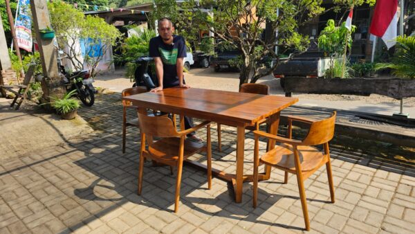 1225b965 8606 4fee a37d 2797a7935653 - Set Kursi Makan Hiroshima Minimalis Full Kayu Jati