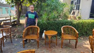 Kursi Teras Betawi 2 Kursi Plus 1 Meja Minimalis Kayu Jati