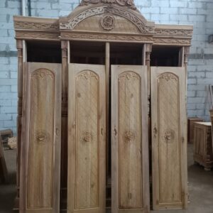 aa0142fd 9770 481b b797 3018a1fef498 300x300 - Lemari Pakaian 4 Pintu Ukiran Jati Jepara Model Mewah Elegan