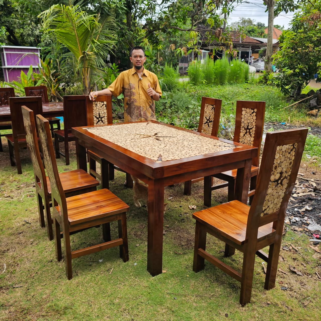 Kursi Meja Makan Minimalis Ukiran Koin Full Kayu Jati de4ed1c5 b993 421d 97ee 7a5ec71ee6bd 1 - Kursi Meja Makan Minimalis Ukiran Koin Full Kayu Jati