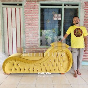 3b4e611a 010c 43e4 9f77 ada73868aac5 300x300 - Sofa Tantra Kamasutra Bludru Warna Custom Full Kayu Jati
