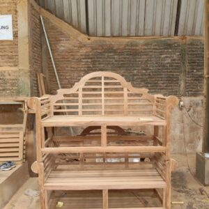 Minimalist Marlboro Teak Wood Patio Chair a595c6af e0be 4cd5 95fd 69765f2cf840 300x300 - Minimalist Marlboro Teak Wood Patio Chair
